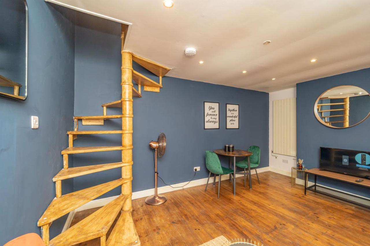 Cosy And Quirky 1 Bedroom Flat With Small Court Yard Next To Brighton Seafront Экстерьер фото