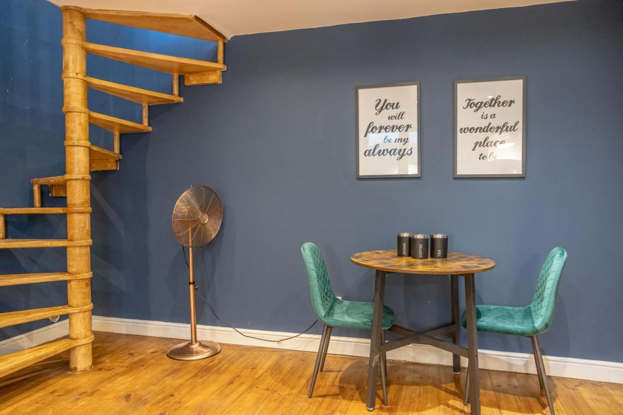 Cosy And Quirky 1 Bedroom Flat With Small Court Yard Next To Brighton Seafront Экстерьер фото