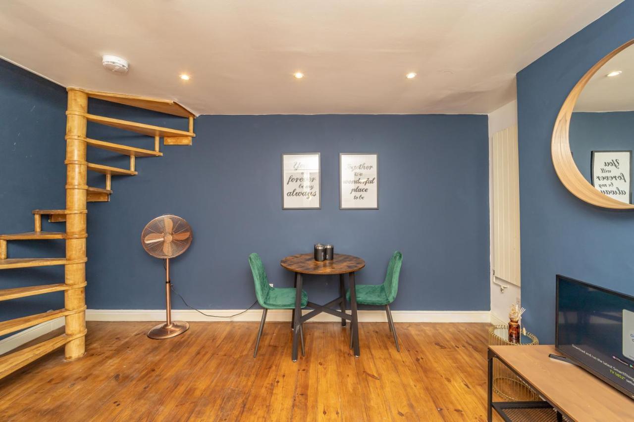 Cosy And Quirky 1 Bedroom Flat With Small Court Yard Next To Brighton Seafront Экстерьер фото